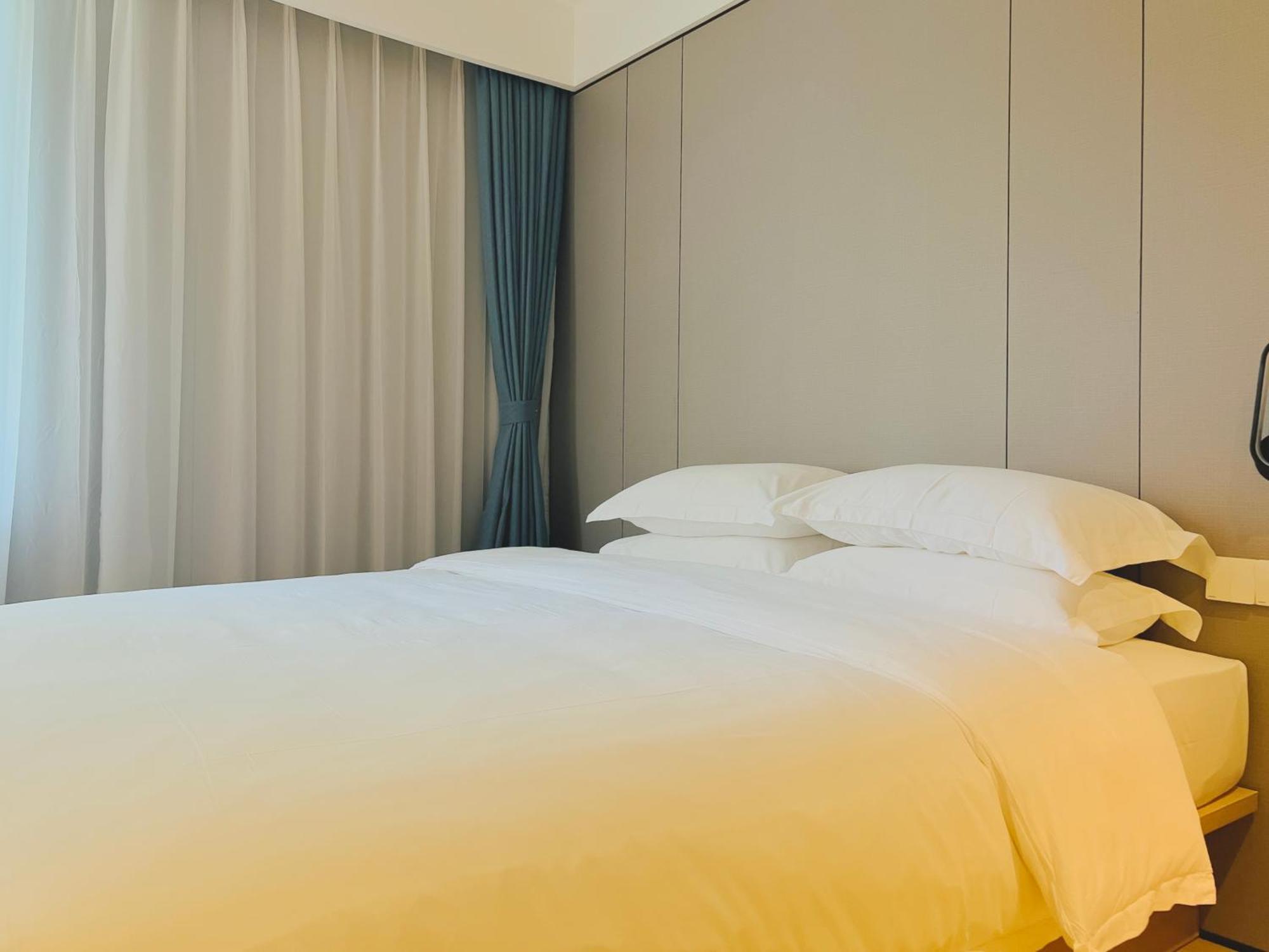 Dayin Garden Hotel -Near People'S Square & Nanjing Road-Large Social Area -Bar -Cafe -Gym -Free Laundry Luggage Storage -24H Front Desk-English Service Şanghay Dış mekan fotoğraf