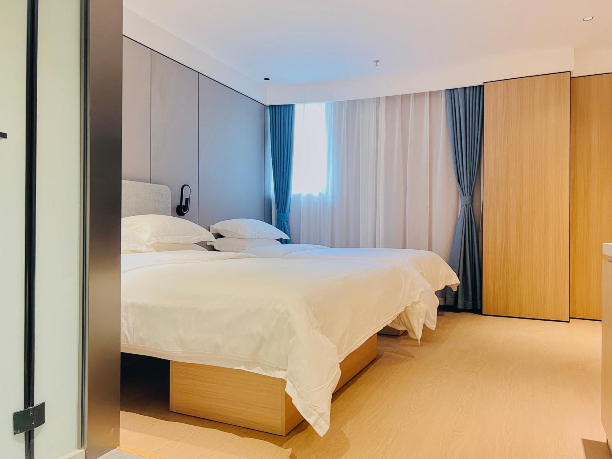Dayin Garden Hotel -Near People'S Square & Nanjing Road-Large Social Area -Bar -Cafe -Gym -Free Laundry Luggage Storage -24H Front Desk-English Service Şanghay Dış mekan fotoğraf
