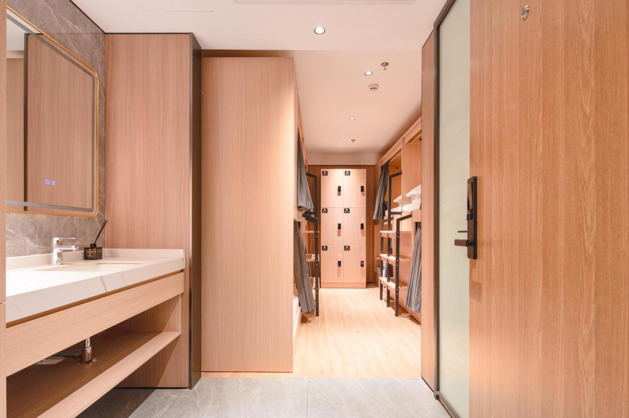 Dayin Garden Hotel -Near People'S Square & Nanjing Road-Large Social Area -Bar -Cafe -Gym -Free Laundry Luggage Storage -24H Front Desk-English Service Şanghay Dış mekan fotoğraf